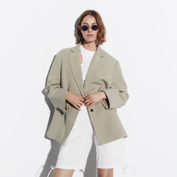 Zara Jackets & Blazers - Zara limited edition celeb style blazer